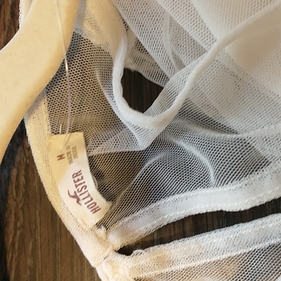 Hollister Sheer Top👚 - Picture 4 of 6